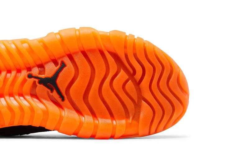 Air Jordan Proto Max 720 Total Orange