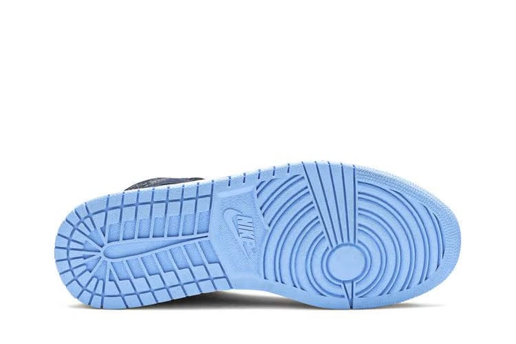 Air Jordan 1 Retro High Family Forever