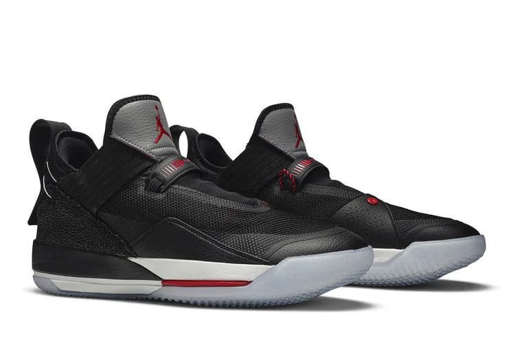 Air Jordan 33 SE Black Cement