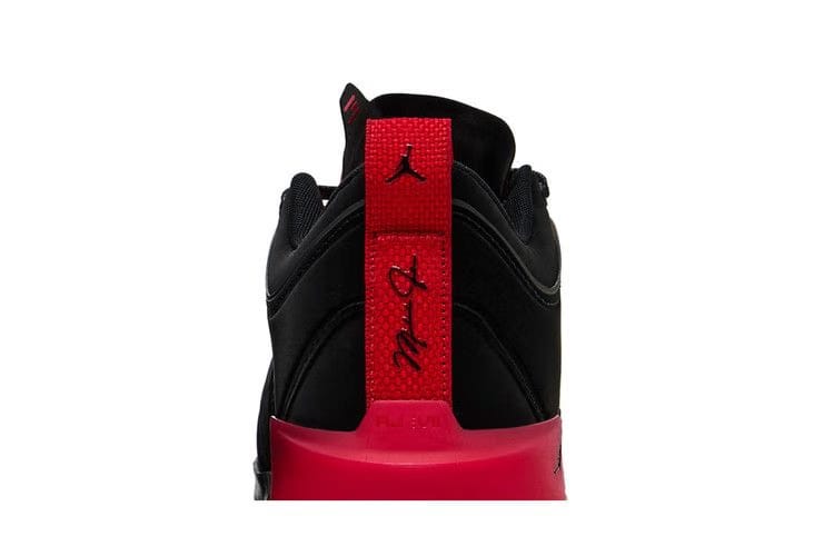 Air Jordan 37 Low Stunt