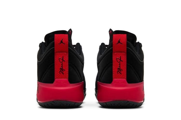 Air Jordan 37 Low Stunt