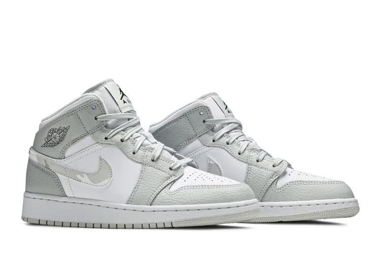 Air Jordan 1 Mid SE GS Swoosh Logo - Grey Camo