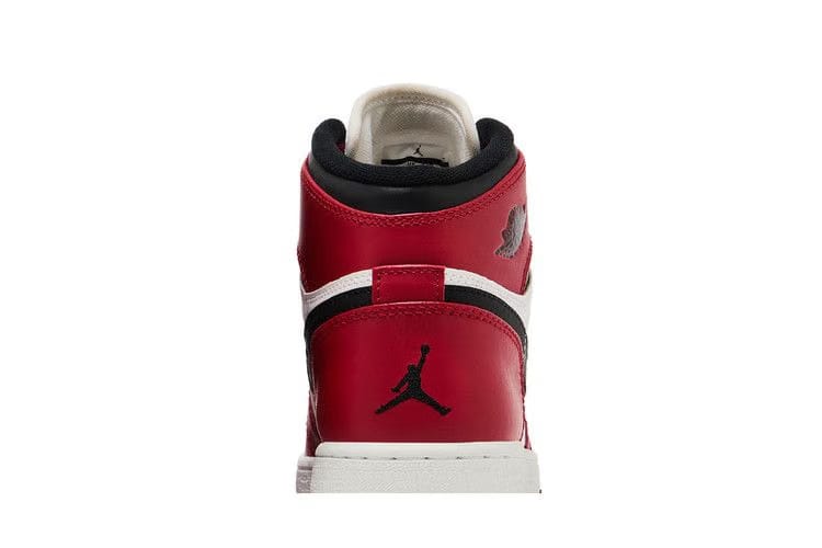 Air Jordan 1 Retro OG GS Chicago 2013