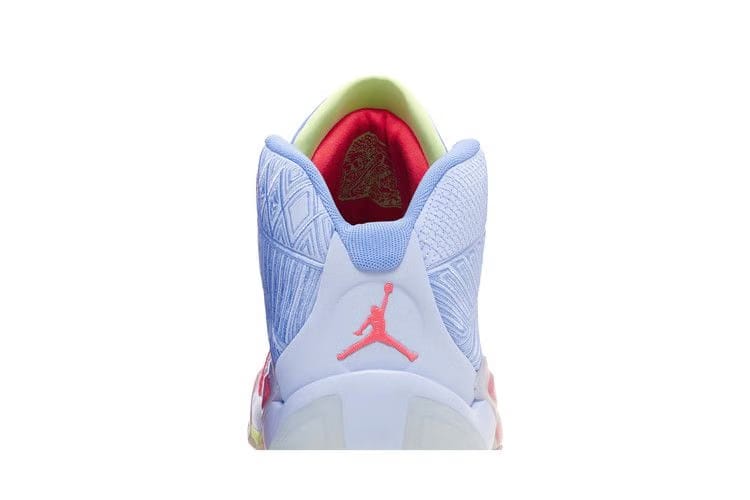 Air Jordan 38 Fadeaway