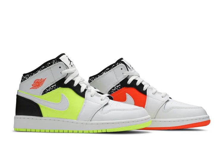 Air Jordan 1 Mid GS Notebook