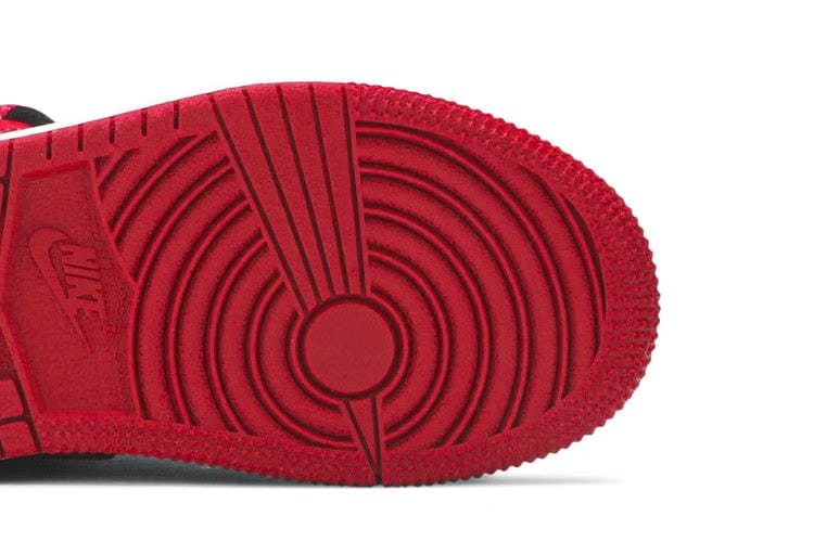 Air Jordan 1 Mid PS Banned