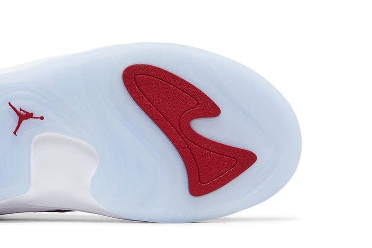 Air Jordan Max Aura 7 White Gym Red