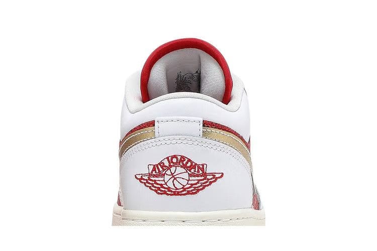 Air Jordan 1 Low SE GS Spades