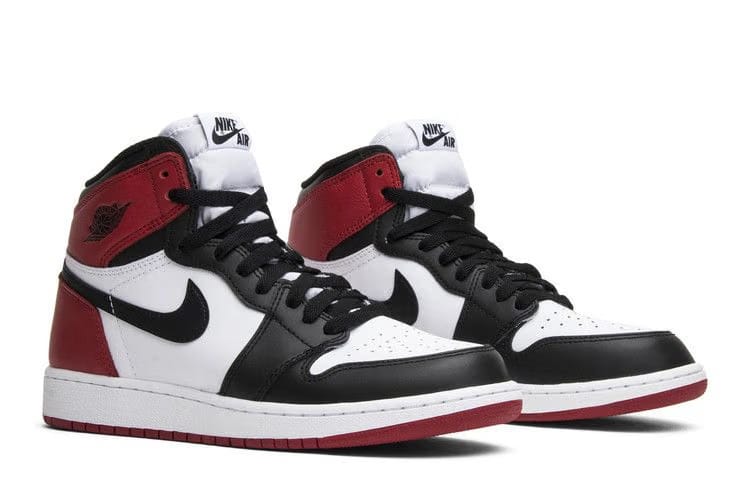 Air Jordan 1 Retro BG Black Toe 2016