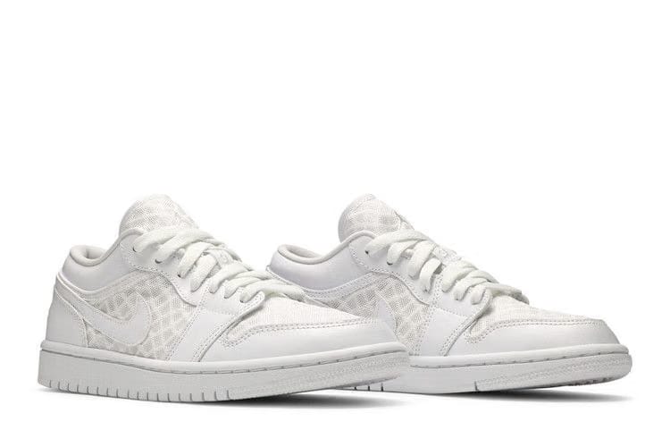 Wmns Air Jordan 1 Low Breathe 'Triple White'