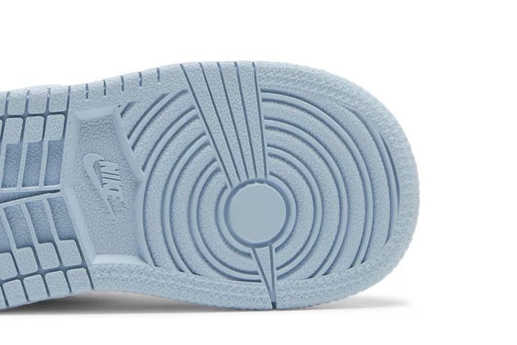 Air Jordan 1 Mid TD Ice Blue