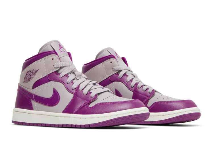 Wmns Air Jordan 1 Mid 'Magenta'