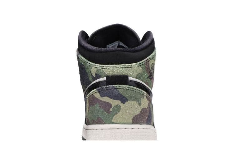 Air Jordan 1 Mid SE GS Camo