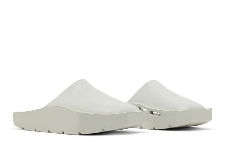 Air Jordan Wmns Jordan Hex Mule 'Light Silver'