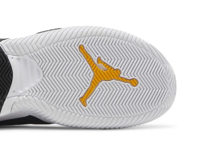 Air Jordan Stay Loyal White Taxi Black