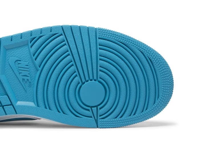 Air Jordan 1 Low FlyEase Aquatone