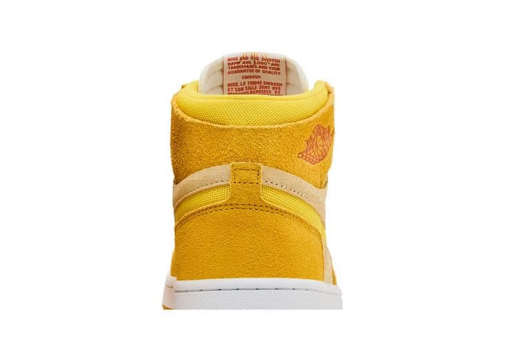 Wmns Air Jordan 1 High Zoom Comfort 2 'Yellow Ochre'