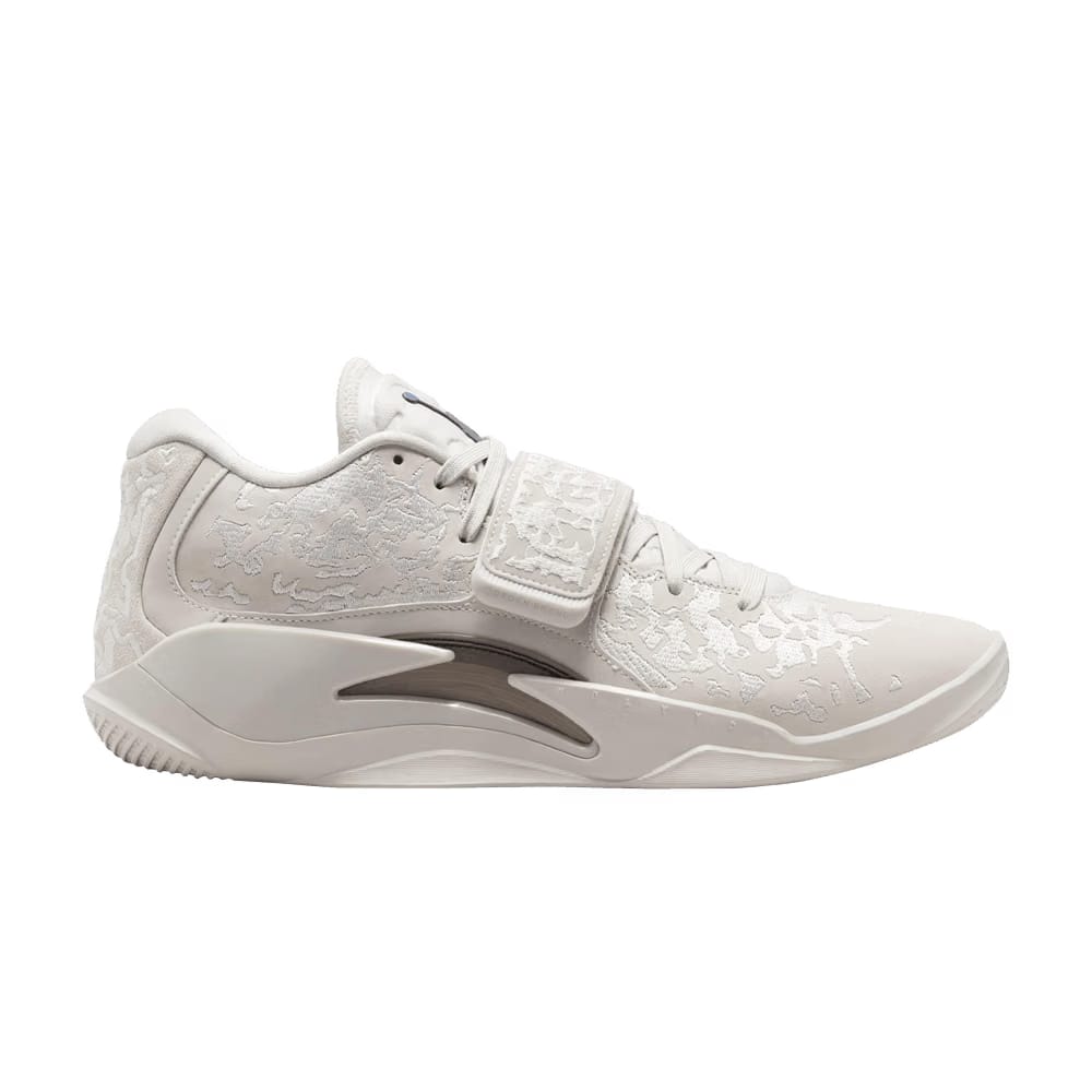 Air Jordan Zion 3 M.U.D. SE Light Bone