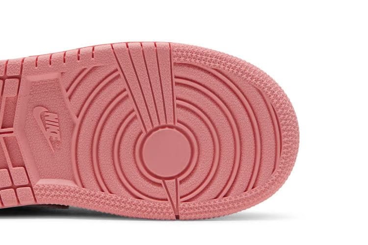 Air Jordan 1 Mid TD Coral Chalk