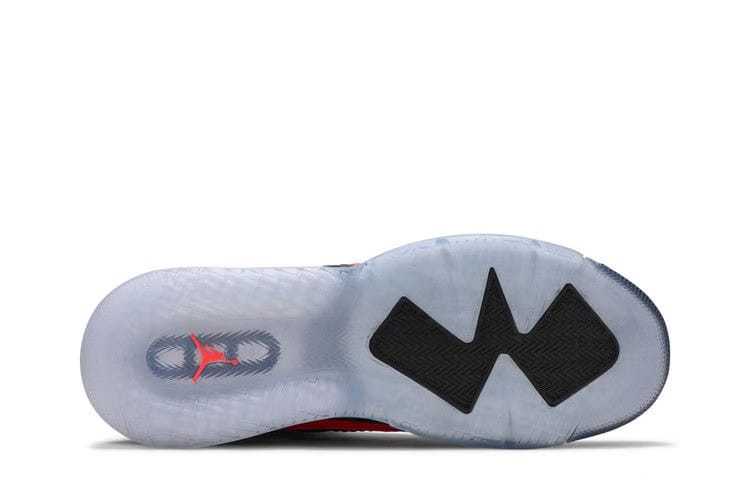 Paris Saint-Germain x Air Jordan Jordan Mars 270 Infrared