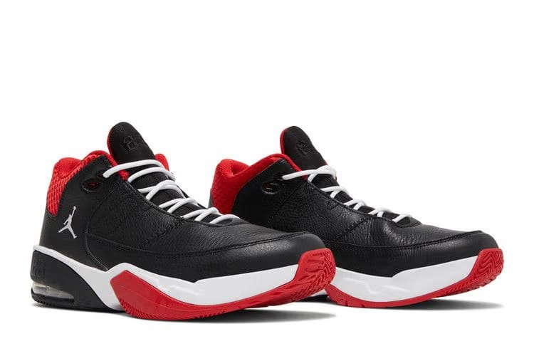 Air Jordan Max Aura 3 Bred