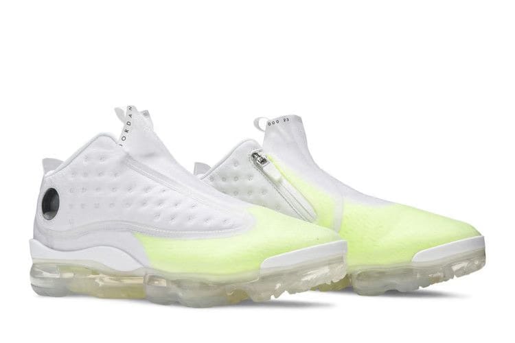 Wmns Air Jordan Reign 'White Volt'