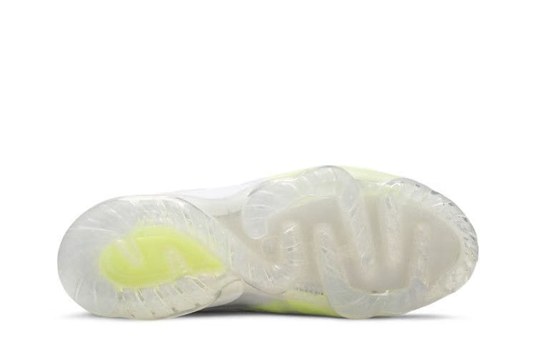 Wmns Air Jordan Reign 'White Volt'