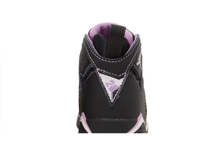 Air Jordan 7 Retro TD Barely Grape