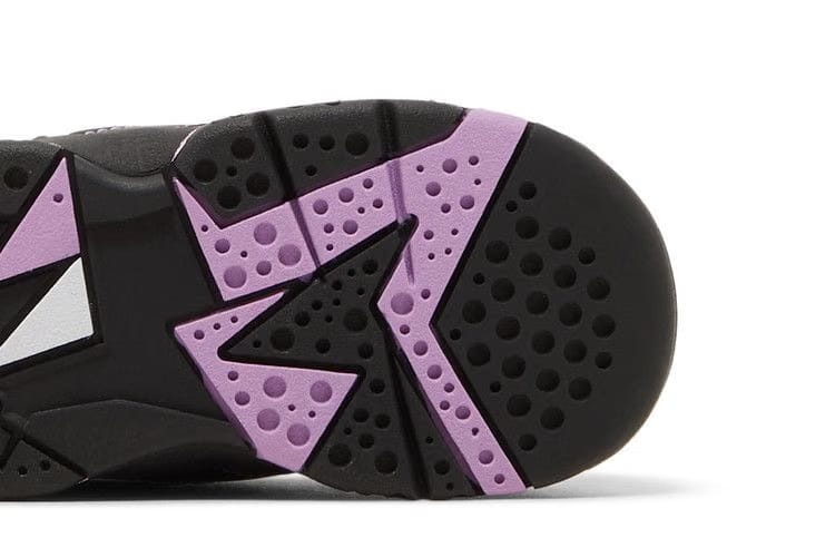 Air Jordan 7 Retro TD Barely Grape
