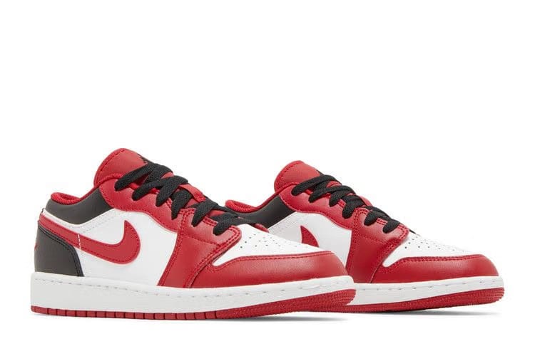 Air Jordan 1 Low GS Reverse Black Toe