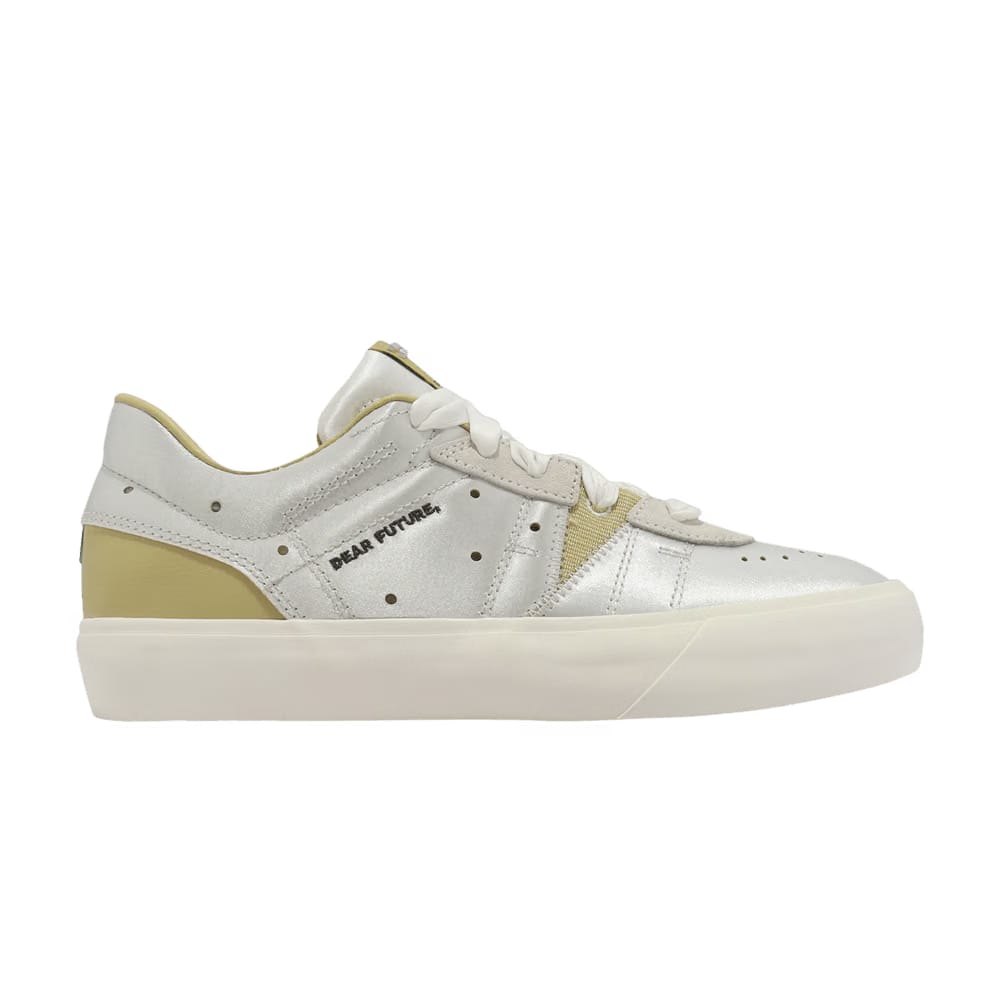 Air Jordan Wmns Jordan Series.02 'Dear Future - Phantom'