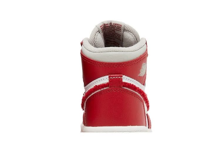 Air Jordan 1 Retro High OG TD Newstalgia Chenille