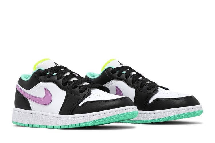 Air Jordan 1 Low GS White Violet Shock