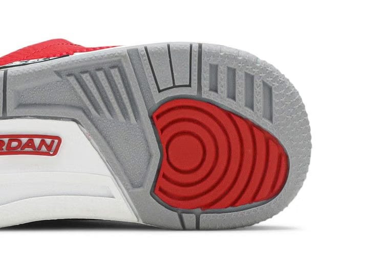 Air Jordan 3 Retro SE TD Unite
