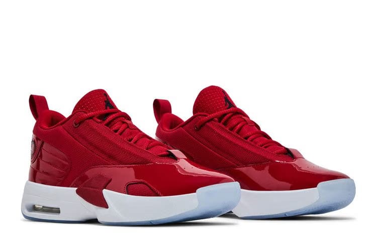 Air Jordan Max Aura 6 Varsity Red