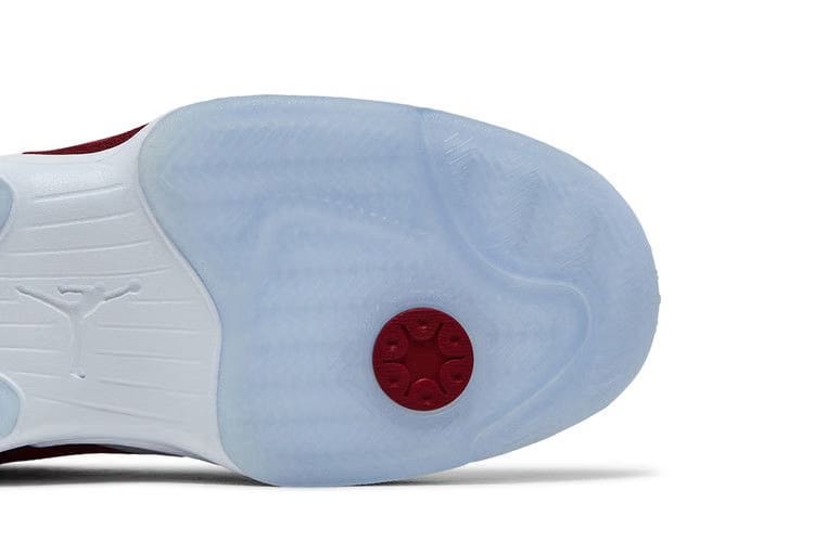 Air Jordan Max Aura 6 Varsity Red