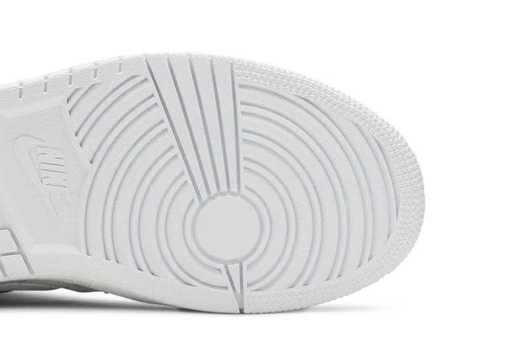 Wmns Air Jordan 1 Mid SE 'White Quilted'