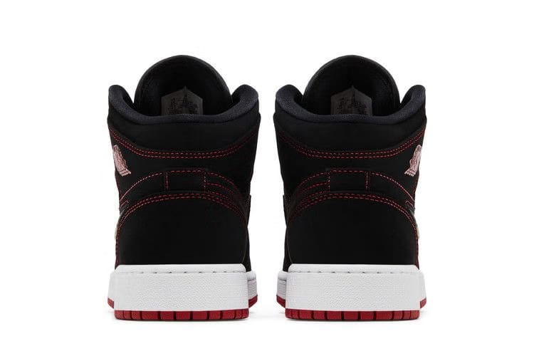 Air Jordan 1 Mid SE GS Fearless