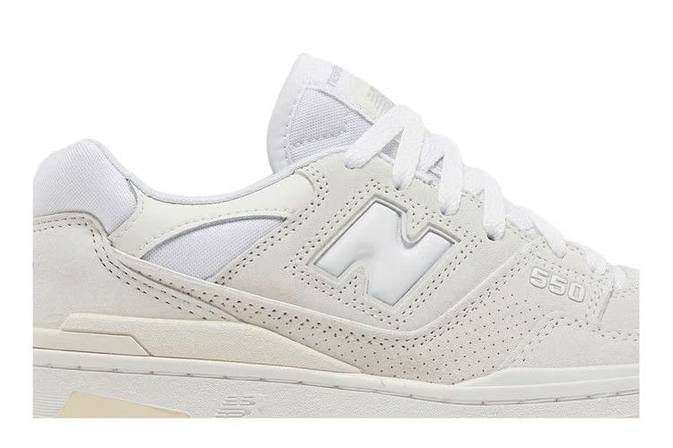 Wmns 550 'Sea Salt Macadamia Nut'
