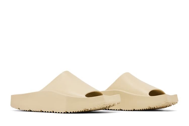 Air Jordan Wmns Jordan Hex Slide 'Team Gold'