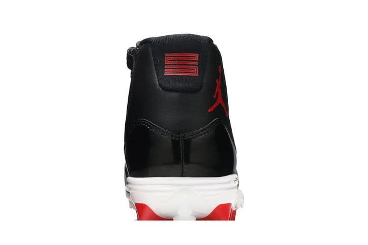 Air Jordan 11 Retro Cleat Bred