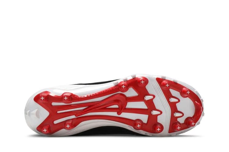 Air Jordan 11 Retro Cleat Bred