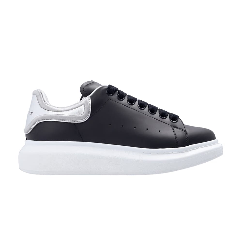 Alexander McQueen Wmns Oversized Sneaker 'Embroidered Heel - Navy Silver'