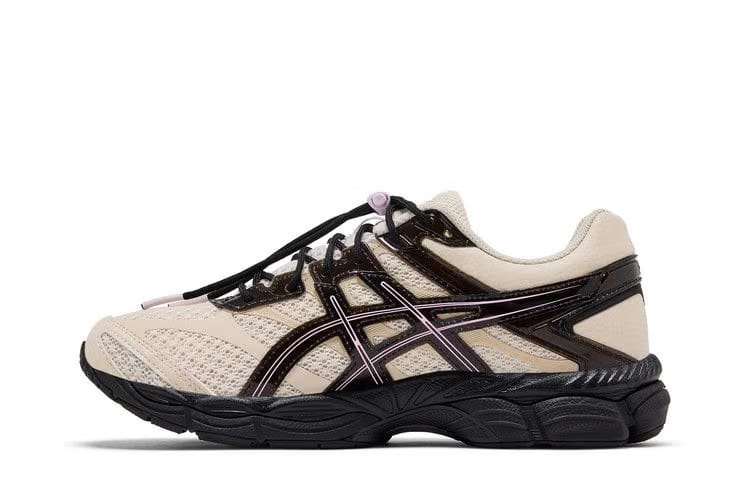 Finesse x ASICS Gel Cumulus 16 Desert Rose