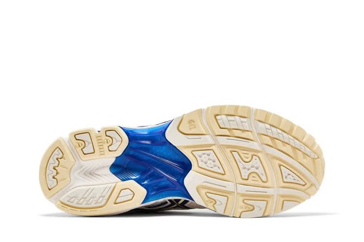 END. x ASICS Gel Nimbus 10.1 Milk