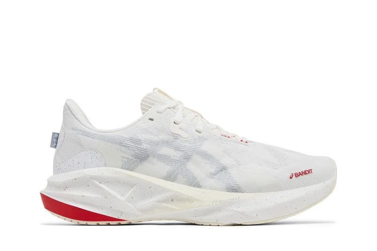 Bandit x ASICS Novablast 5 Liftoff