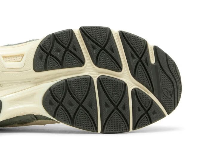 Asics Gel NYC Graphite Grey Smoke Grey