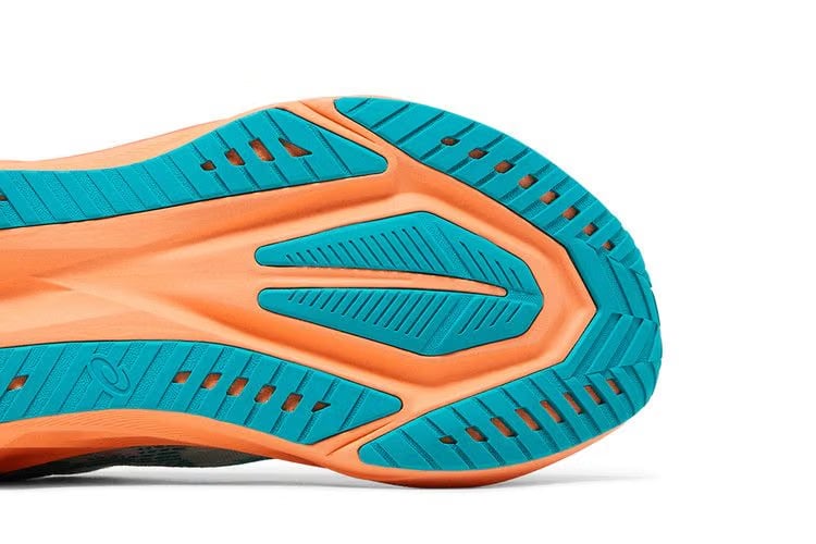 Asics Novablast 5 Soothing Sea Wave Teal