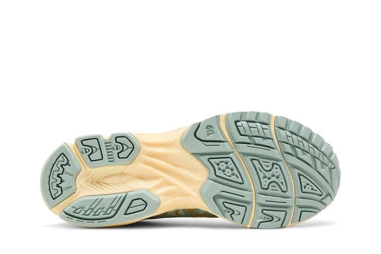 Asics Gel Kayano 14 Pure Gold Cold Moss