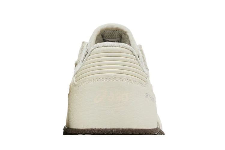 Asics Skyhand OG Pale Oak
